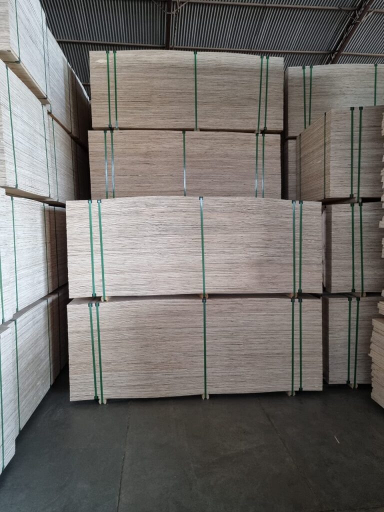 Laminados Diwal Compensado Madeira Logística Embalagem